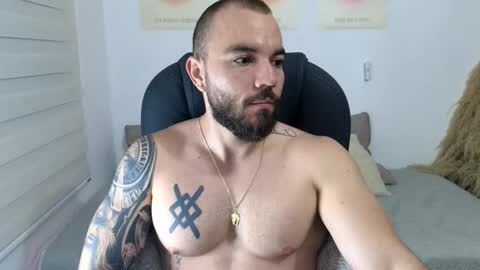 Isaac carter online show from 26, 11, 2025