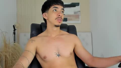 Snapshot of isaac_cryston chatting on 13, 2, 2026 isaac_cryston online show from 13, 2, 2026