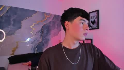 Isaac Kurtt online show from 2, 12, 2025