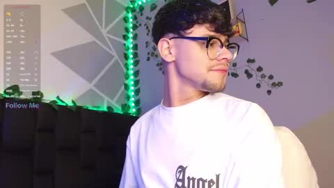 Snapshot of isaac_saenz chatting on 5, 12, 2024 Isaac Saenz. online show from 5, 12, 2024