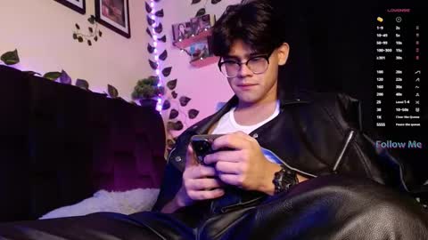 Snapshot of isaac_saenz chatting on 20, 2, 2025 Isaac Saenz. online show from 20, 2, 2025