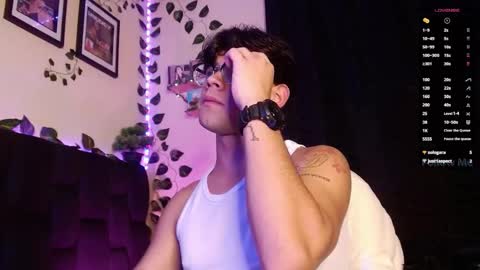 Snapshot of isaac_saenz chatting on 21, 2, 2025 Isaac Saenz. online show from 21, 2, 2025