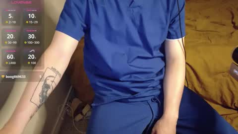 isaac online show from 30, 11, 2025