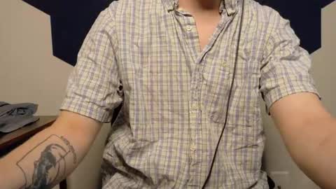 Snapshot of isaac_sheffield chatting on 16, 3, 2026 isaac online show from 16, 3, 2026