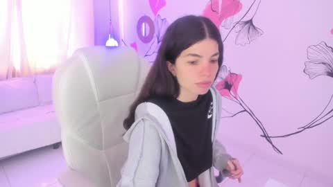 isabela_fiorelli online show from 3, 3, 2025