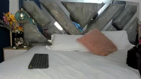 Mommy Isa online show from 4, 2, 2026