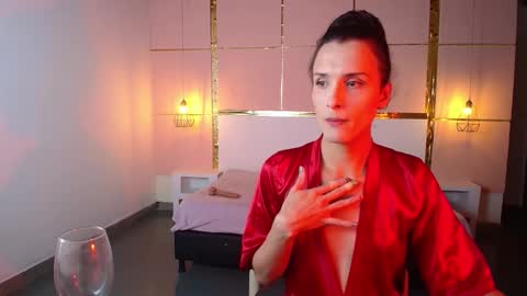 IsabelFernandez online show from 9, 10, 2025