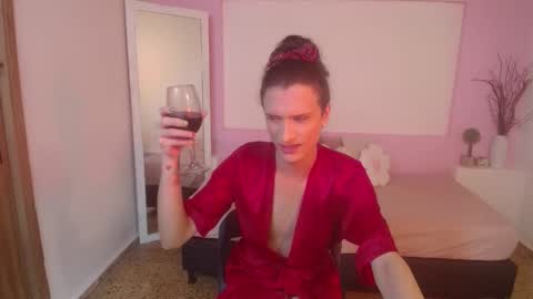 IsabelFernandez online show from 29, 10, 2025