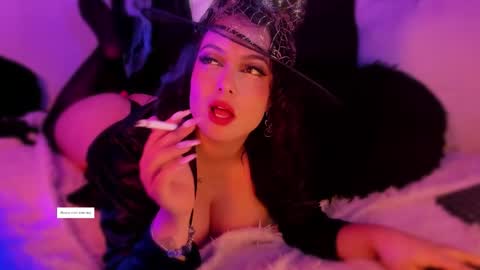 Snapshot of isabelitha chatting on 16, 10, 2025 isabella online show from 16, 10, 2025