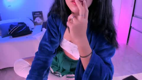 Snapshot of isabella525 chatting on 10, 3, 2025 Isabella online show from 10, 3, 2025