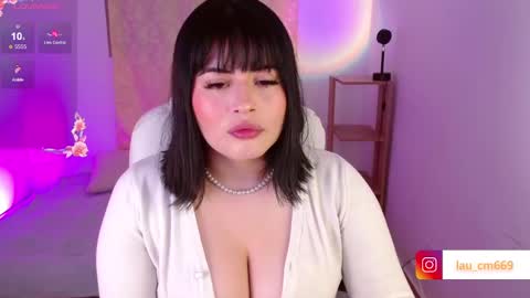 Snapshot of isabella_669 chatting on 2, 3, 2025 isabella online show from 2, 3, 2025