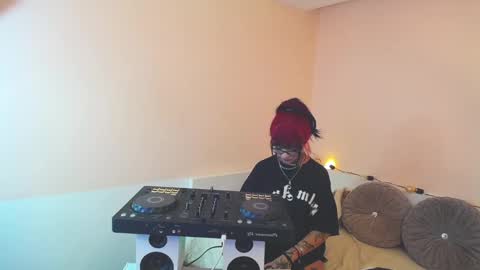    online show from 3, 12, 2024