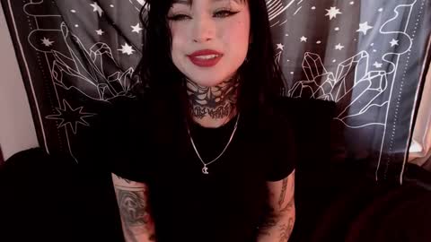    online show from 2, 1, 2025