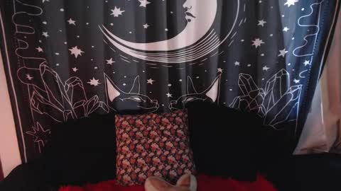    online show from 15, 1, 2025