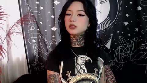    online show from 30, 1, 2025