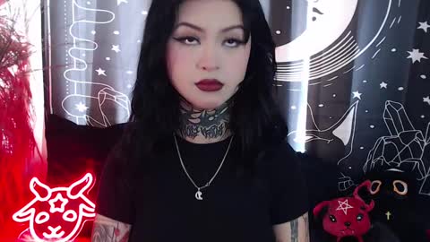    online show from 10, 2, 2025