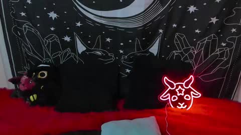    online show from 12, 2, 2025