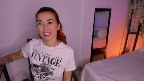 Snapshot of isabella_boyer chatting on 29, 10, 2025 isabella online show from 29, 10, 2025