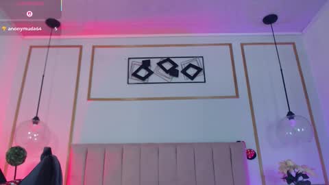 Snapshot of isabella_cherry_ chatting on 31, 10, 2025 Isa Online 11pm to 5am Colombia time online show from 31, 10, 2025