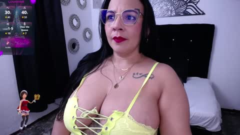 Isabella Di Prinzio online show from 7, 1, 2025
