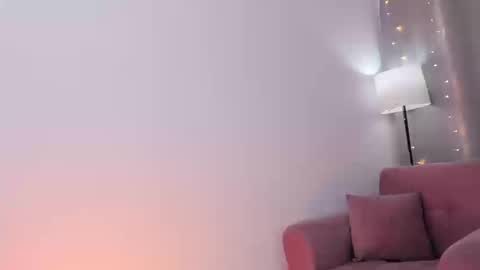 Snapshot of isabella_jones9 chatting on 12, 3, 2026 ISABELLA online show from 12, 3, 2026