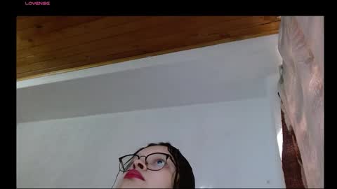 isabella_rouge63 online show from 18, 9, 2025