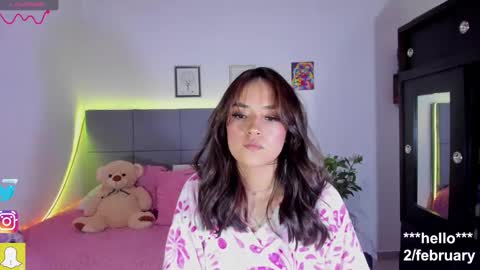 isabella online show from 3, 2, 2025
