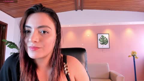 Isabella  Everyday From 0530 to 1430 Col Time online show from 27, 1, 2025