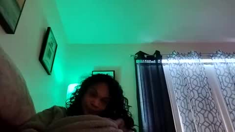 Snapshot of isabellacloverlove chatting on 7, 12, 2024 Isabella online show from 7, 12, 2024