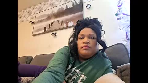 Snapshot of isabellacloverlove chatting on 18, 12, 2025 Isabella online show from 18, 12, 2025