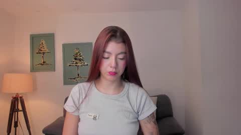 Isabella Kroft online show from 21, 9, 2025