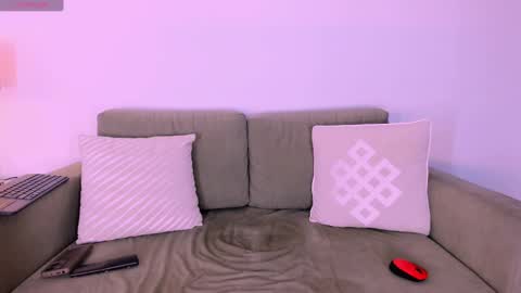 Snapshot of isabellas_smith chatting on 14, 2, 2025 Martina IG martissmith01 online show from 14, 2, 2025