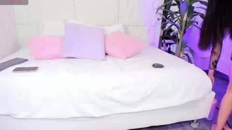 Isa  online show from 12, 10, 2025