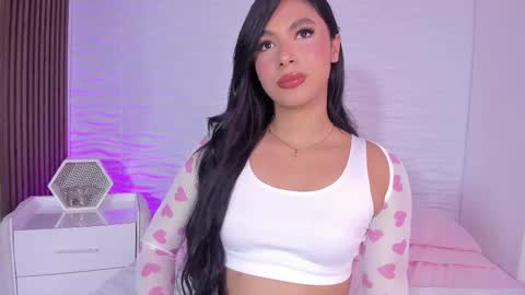 Isa online show from 2, 11, 2025