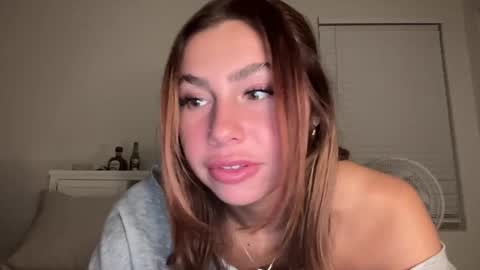 isabellekinsley online show from 14, 1, 2025