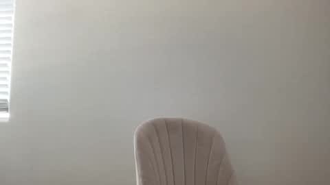 isabellekinsley online show from 29, 10, 2025