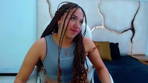 isabellrodriguez18 online show from 23, 1, 2025