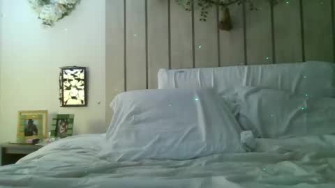 Iseestarz420 online show from 26, 9, 2025