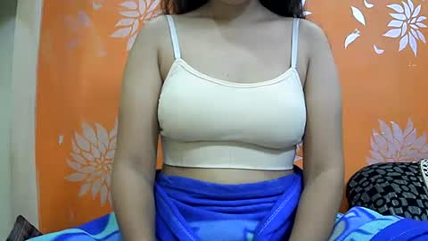 ishika_singh_ online show from 22, 12, 2024