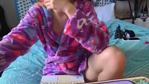 Snapshot of isis_alan chatting on 11, 11, 2025 Isis Alan online show from 11, 11, 2025