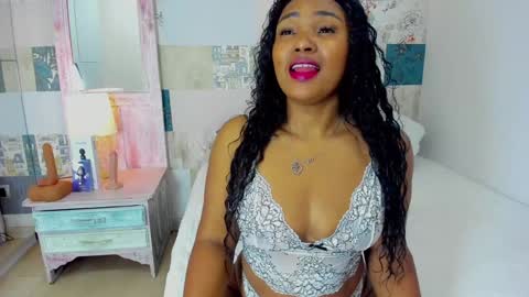 Vanessa online show from 12, 1, 2025