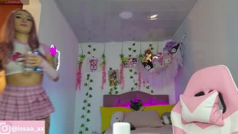 Snapshot of issa_garcia chatting on 29, 10, 2025 I S S A B E L A Igissaa ax Xlittleissa online show from 29, 10, 2025