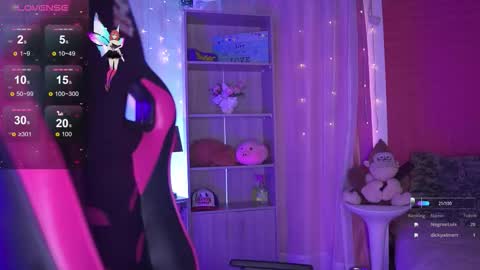 Snapshot of issa_monterrey chatting on 12, 11, 2025 ISSA online show from 12, 11, 2025