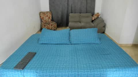 Isabella  online show from 9, 1, 2025