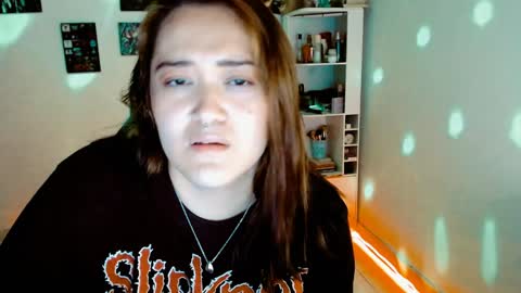 Yiz online show from 14, 12, 2024