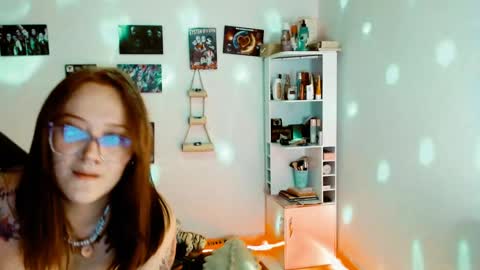 Yiz online show from 20, 12, 2024