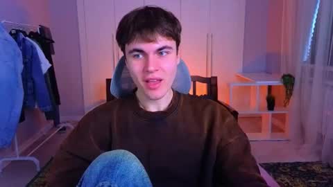 Maks online show from 2, 3, 2025