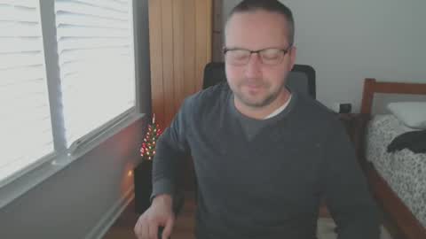 isthisfun24 online show from 23, 12, 2024