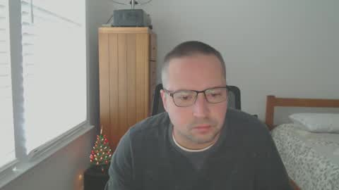 isthisfun24 online show from 26, 12, 2024