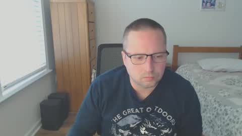 isthisfun24 online show from 17, 1, 2025